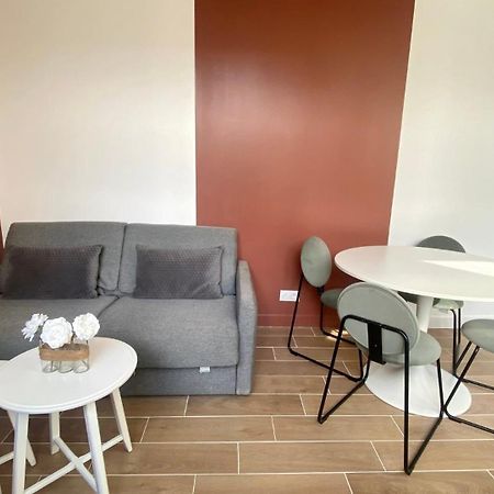 Appartement Confortable Proche Grands Boulevard 4P Paris Exterior photo